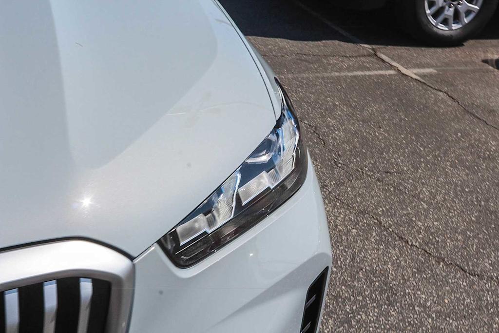 Thumbnail: 2025 BMW X5 - 16