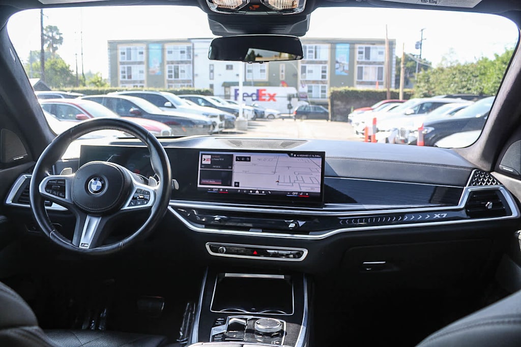 Thumbnail: 2024 BMW X7 - 2