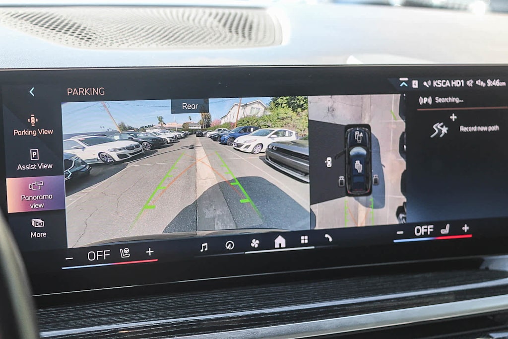 Thumbnail: 2024 BMW X7 - 27