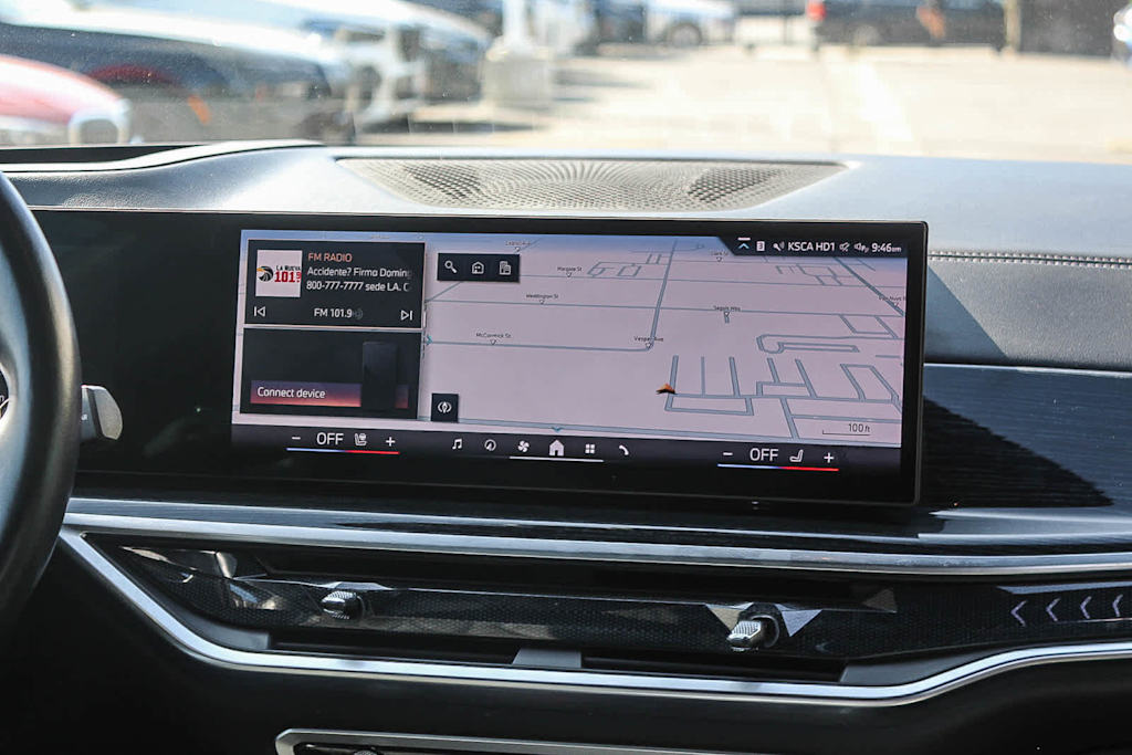 Thumbnail: 2024 BMW X7 - 24