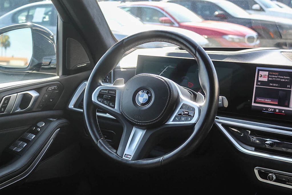 Thumbnail: 2024 BMW X7 - 9