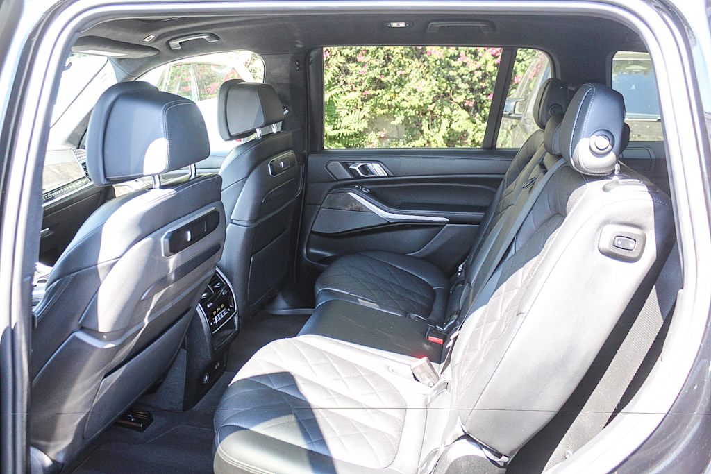 Thumbnail: 2023 BMW X7 - 10