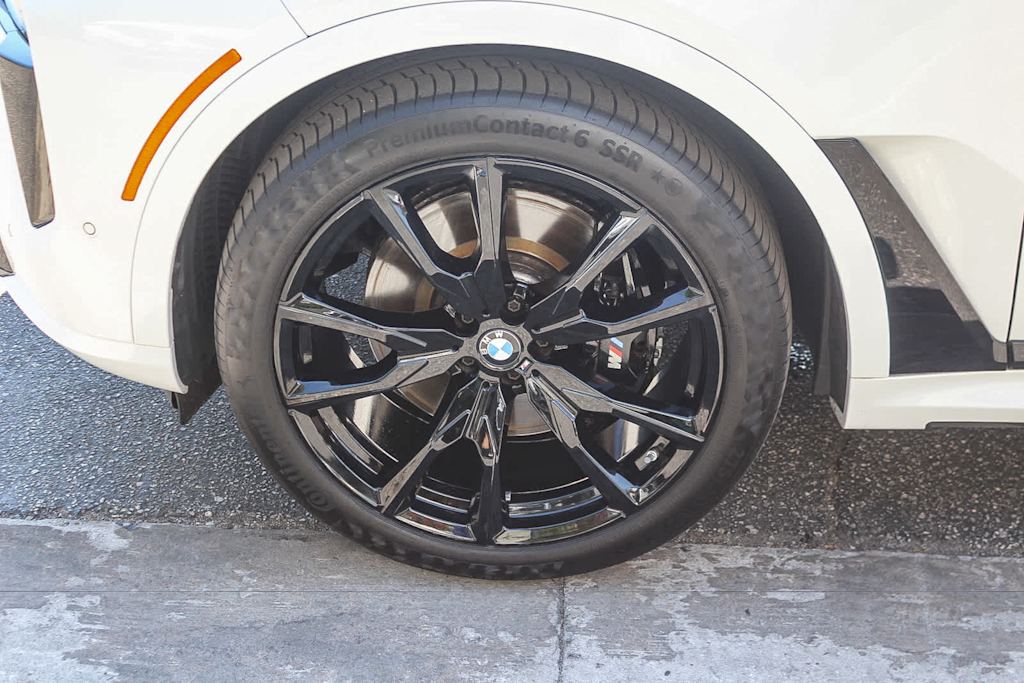 Thumbnail: 2024 BMW X7 - 23