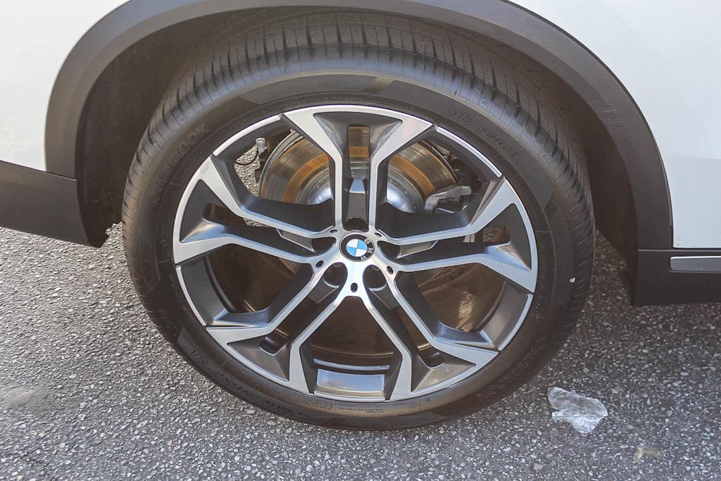 Thumbnail: 2024 BMW X5 - 7
