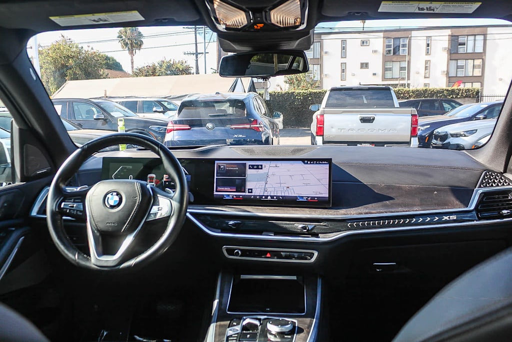Thumbnail: 2024 BMW X5 - 2