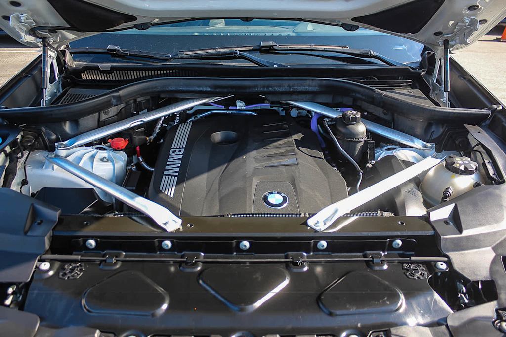 Thumbnail: 2024 BMW X5 - 8