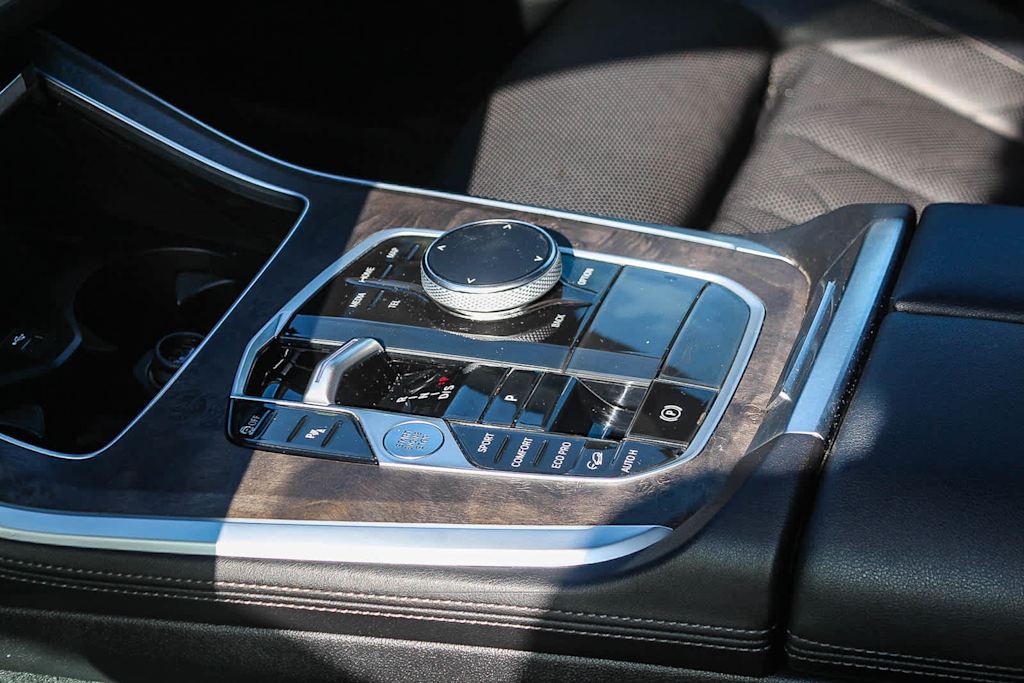 Thumbnail: 2024 BMW X5 - 15