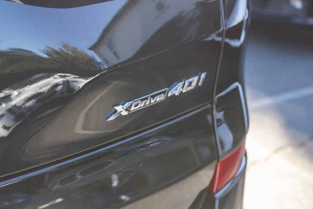 Thumbnail: 2026 BMW X5 - 25