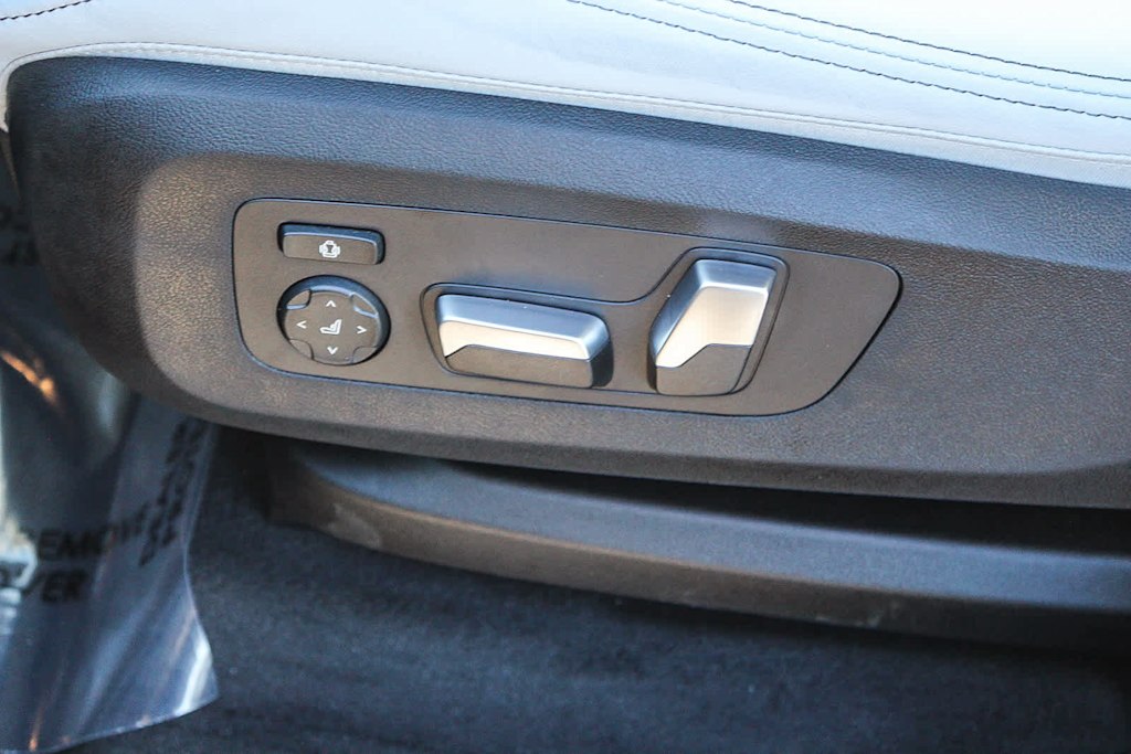 Thumbnail: 2026 BMW X5 - 22