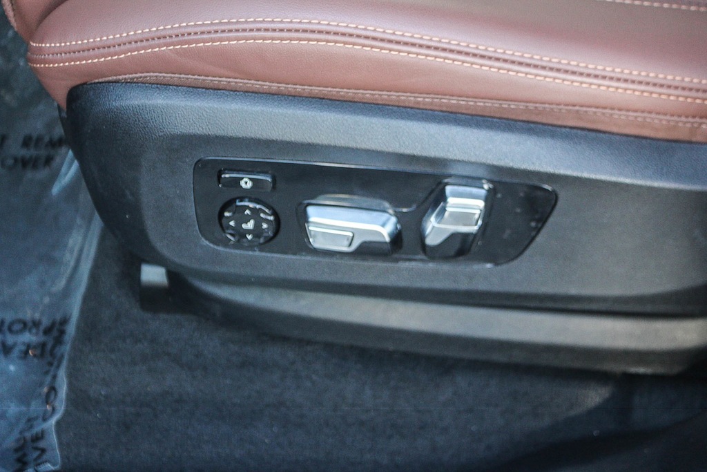 Thumbnail: 2026 BMW X5 - 25