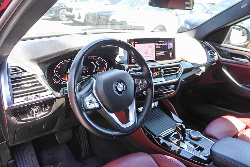 Thumbnail: 2023 BMW X4 - 12
