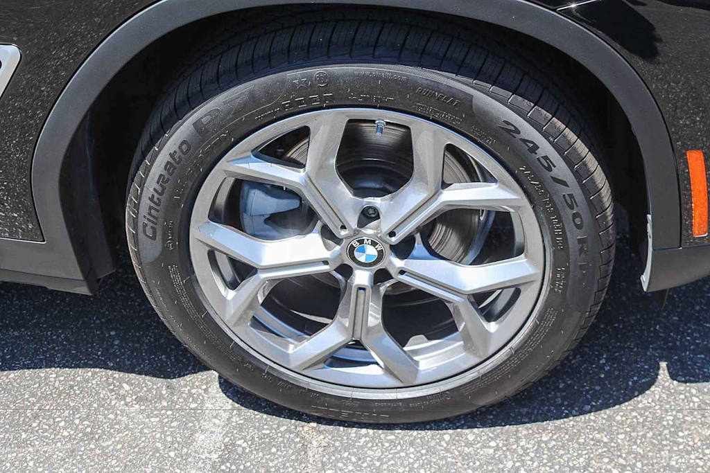 Thumbnail: 2023 BMW X4 - 20