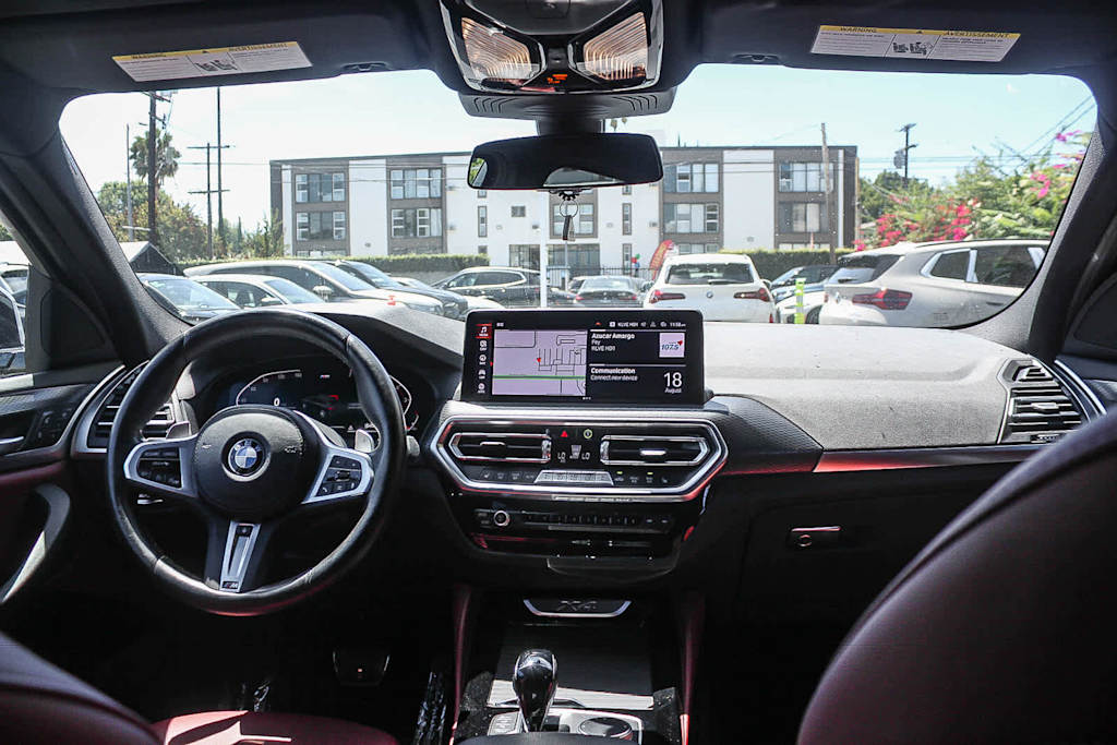 Thumbnail: 2023 BMW X4 - 2