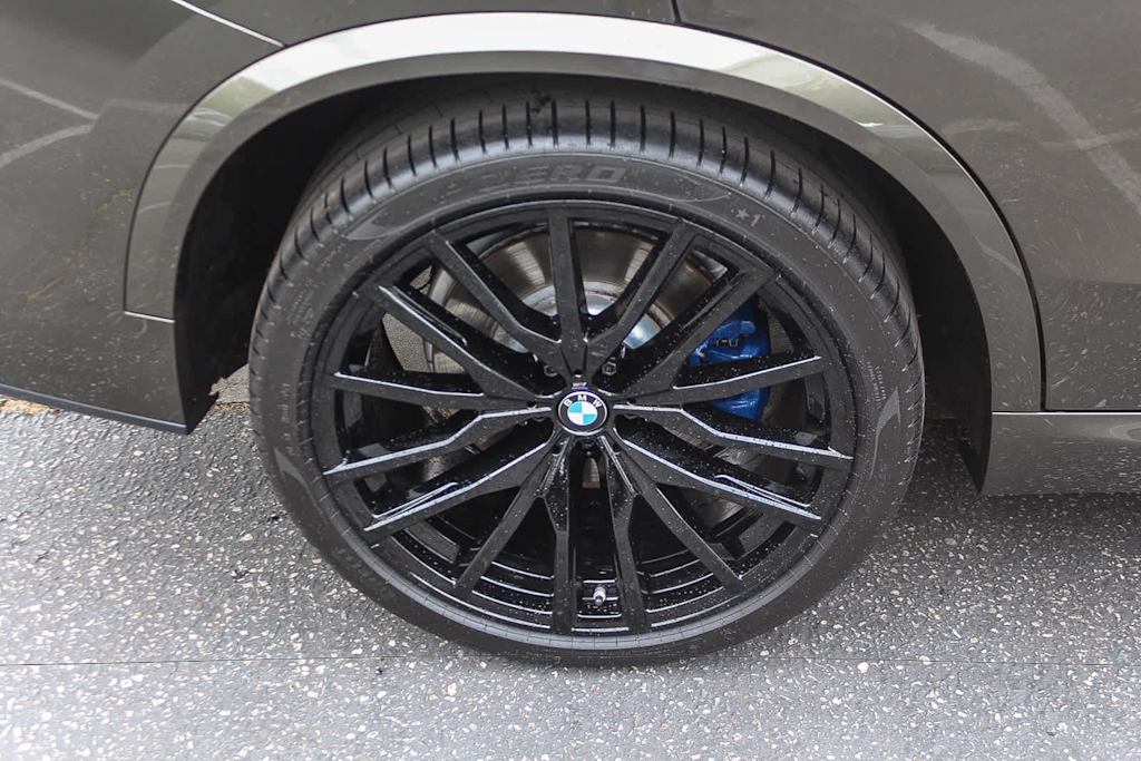 Thumbnail: 2024 BMW X5 - 7