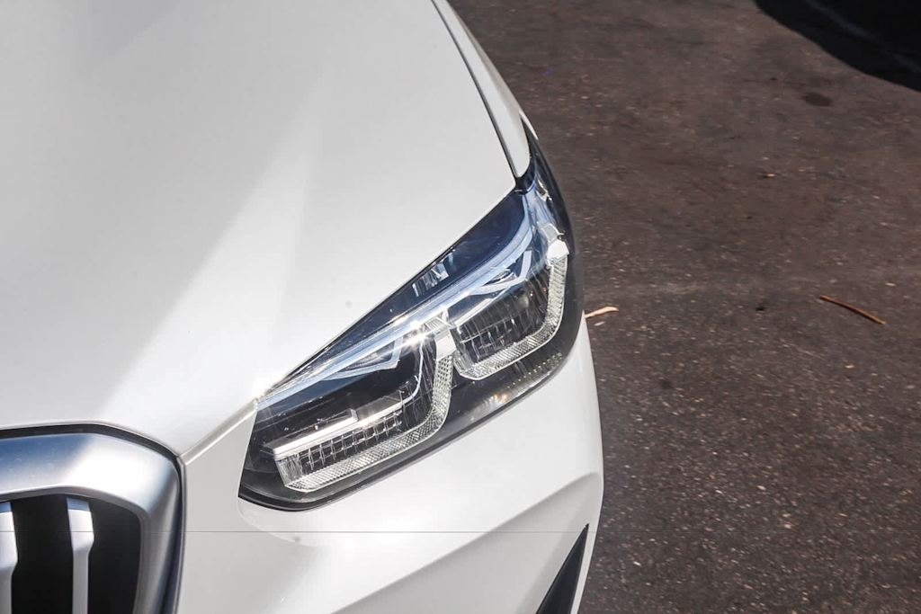 Thumbnail: 2024 BMW X3 - 19