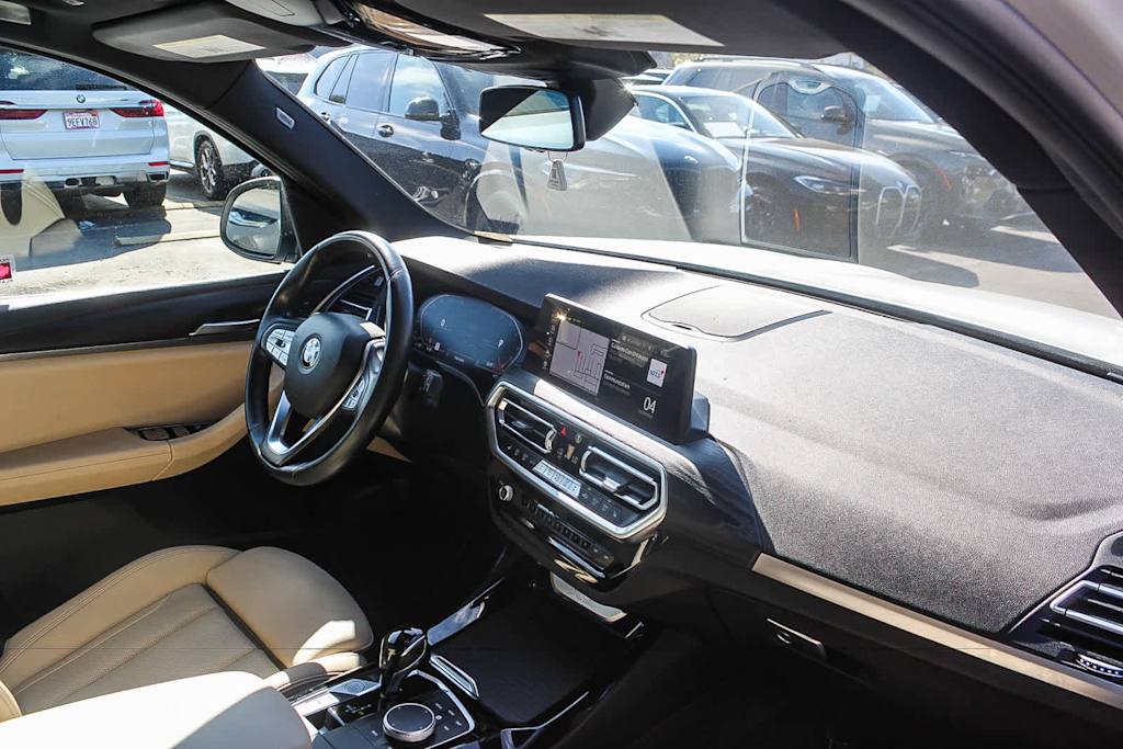 Thumbnail: 2024 BMW X3 - 10