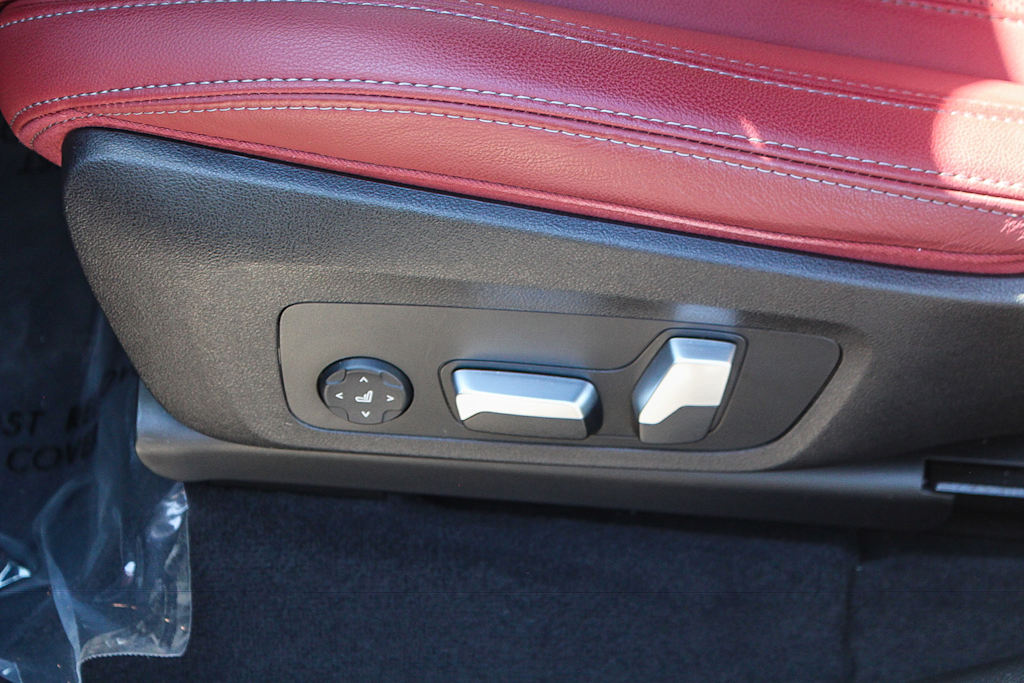 Thumbnail: 2023 BMW X3 - 24