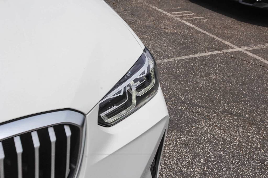 Thumbnail: 2023 BMW X3 - 6