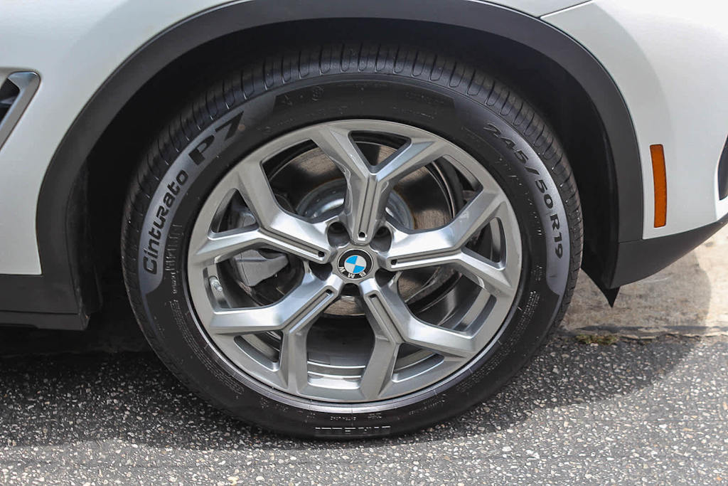 Thumbnail: 2023 BMW X3 - 21