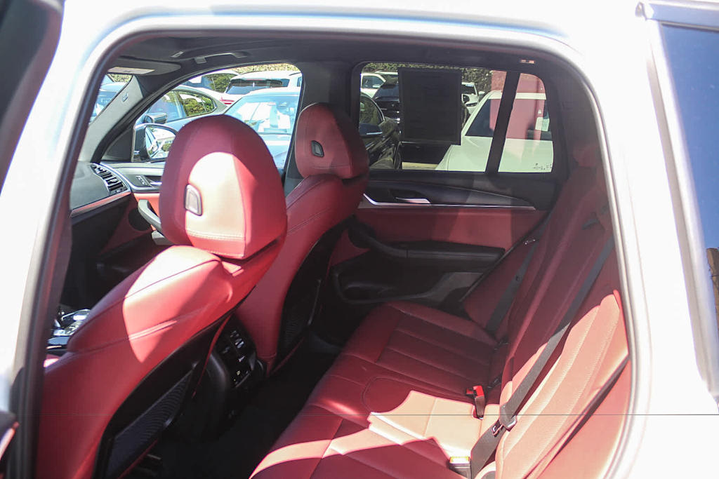 Thumbnail: 2023 BMW X3 - 10