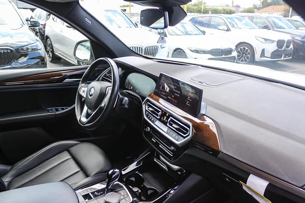 Thumbnail: 2023 BMW X3 - 12