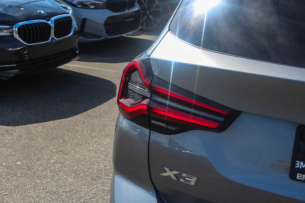 Thumbnail: 2024 BMW X3 - 19