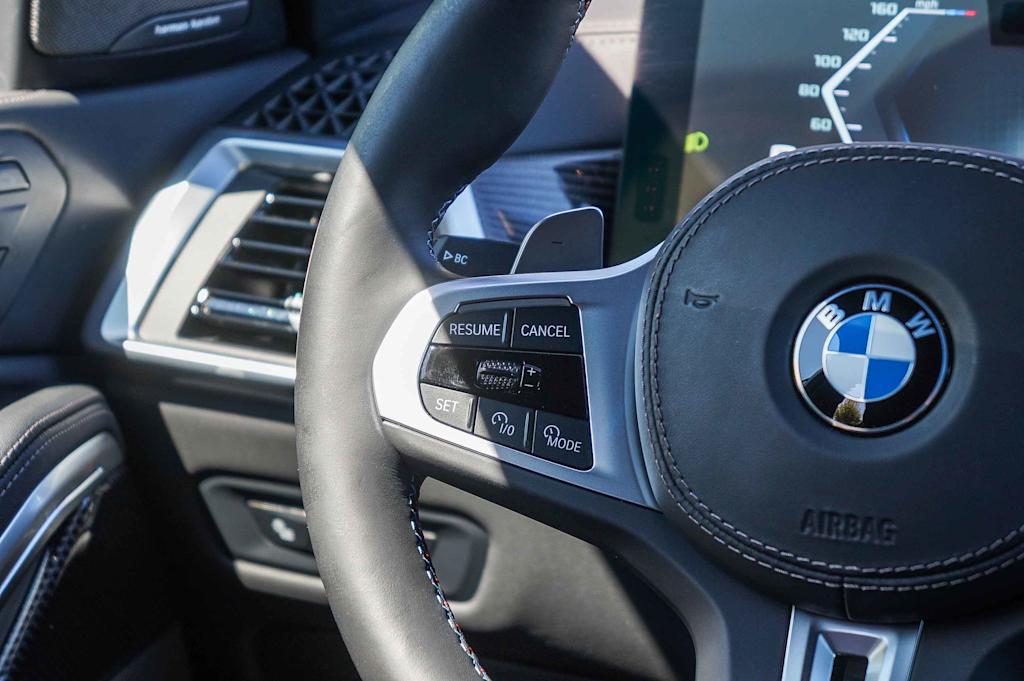 Thumbnail: 2024 BMW X6 - 23