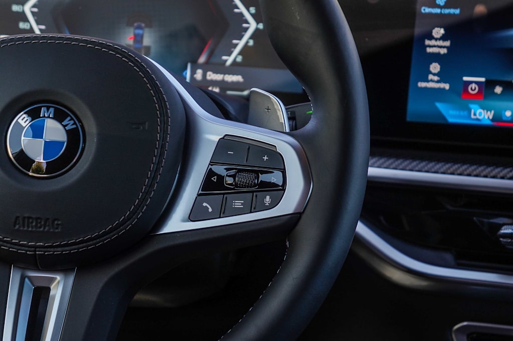 Thumbnail: 2024 BMW X6 - 24