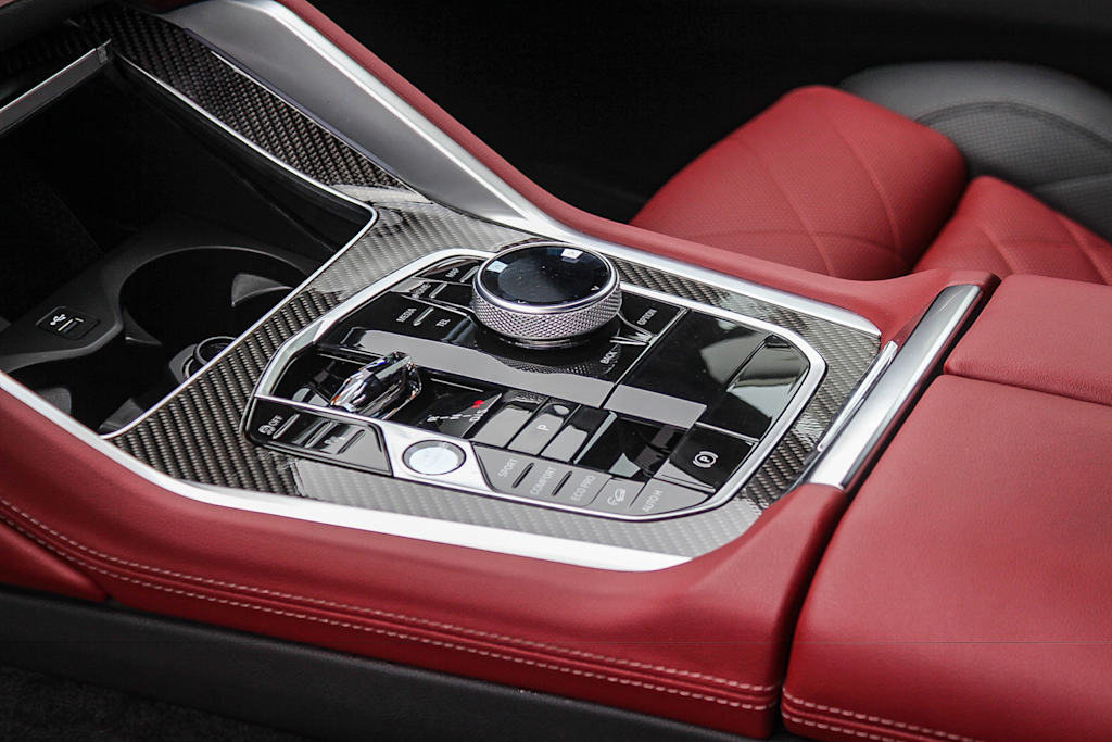 Thumbnail: 2025 BMW X6 - 14