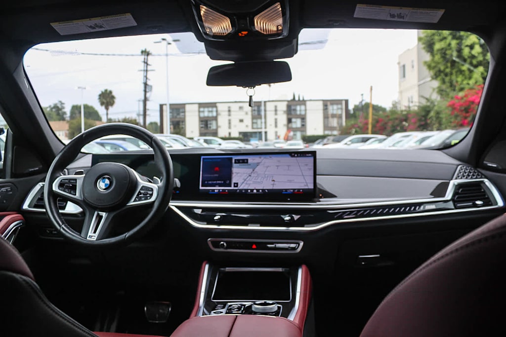 Thumbnail: 2025 BMW X6 - 2