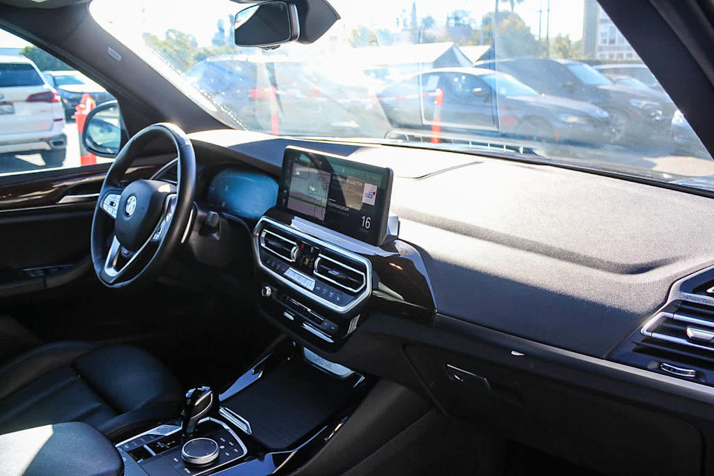 Thumbnail: 2023 BMW X3 - 13