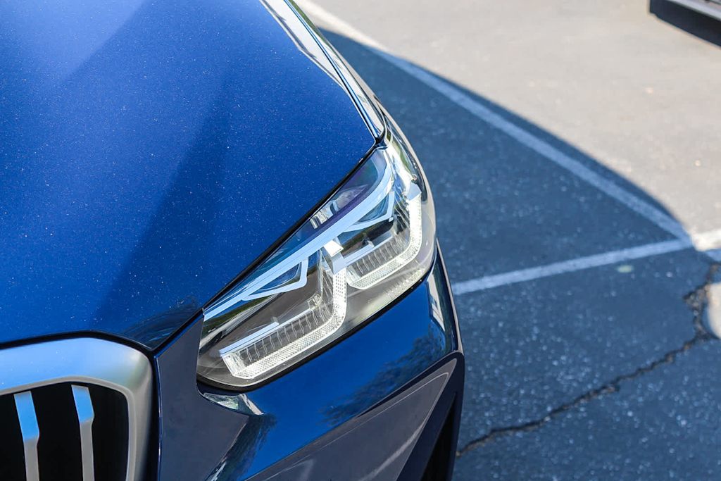 Thumbnail: 2024 BMW X3 - 6