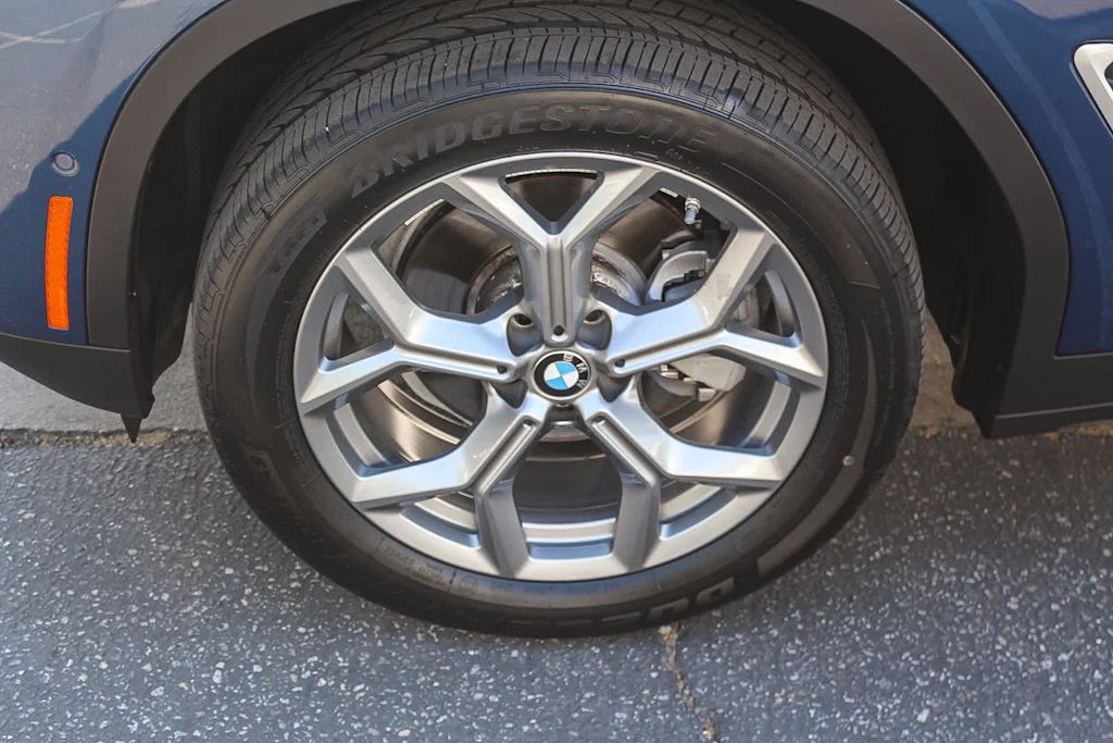 Thumbnail: 2024 BMW X3 - 22