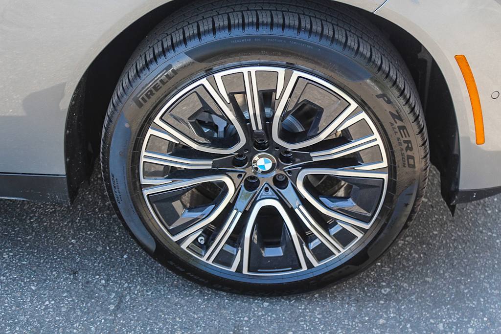 Thumbnail: 2026 BMW X3 - 21
