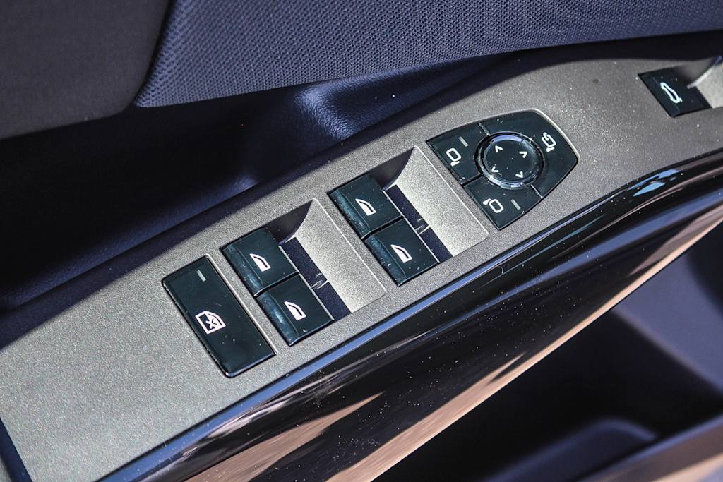 Thumbnail: 2026 BMW X3 - 24