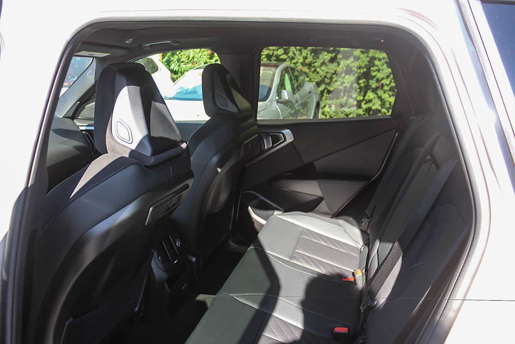 Thumbnail: 2026 BMW X3 - 11