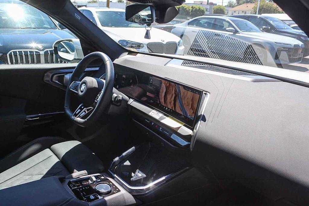Thumbnail: 2026 BMW X3 - 12