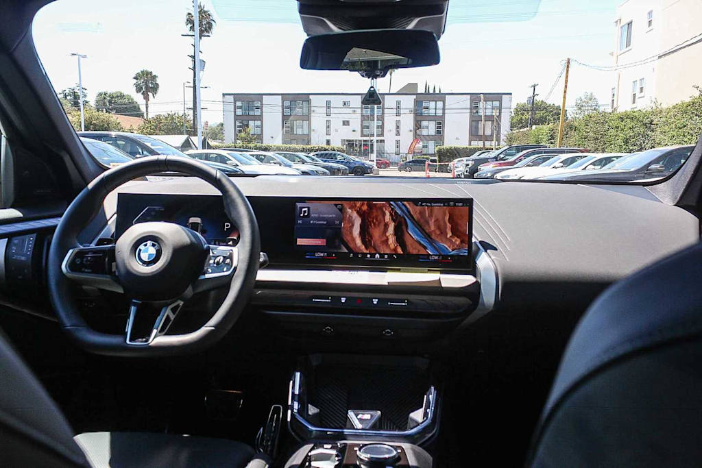 Thumbnail: 2026 BMW X3 - 2