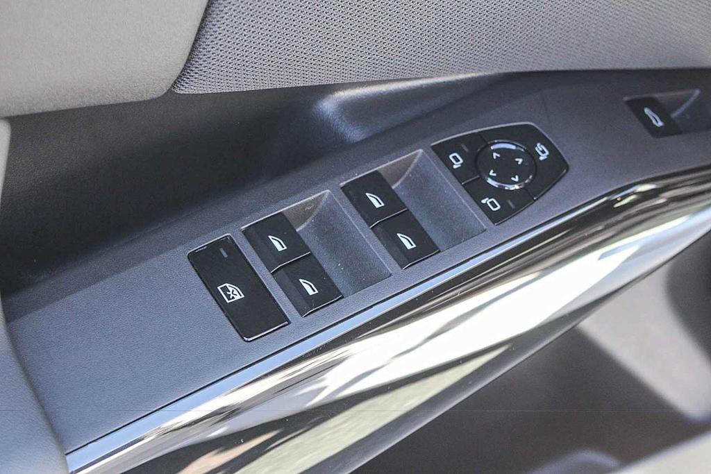 Thumbnail: 2026 BMW X3 - 25