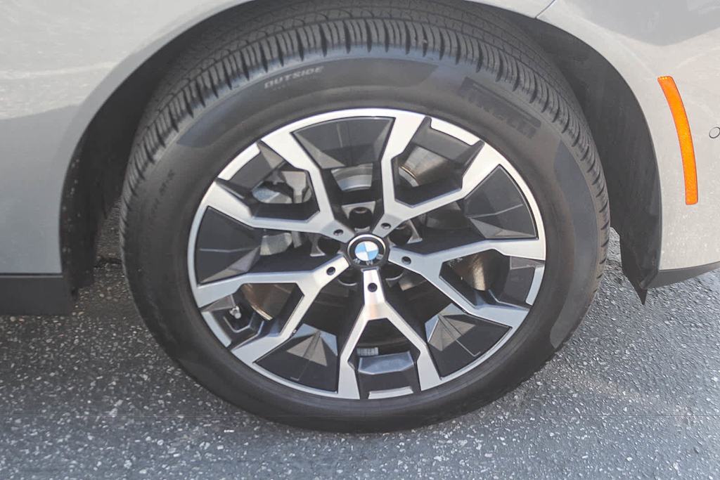 Thumbnail: 2026 BMW X3 - 20