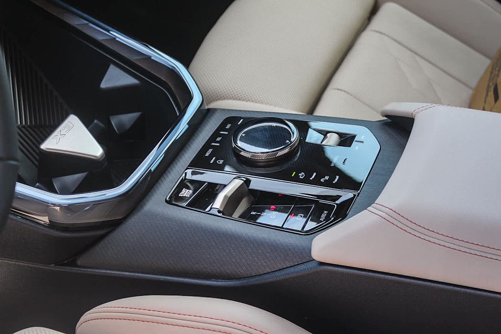 Thumbnail: 2025 BMW X3 - 22