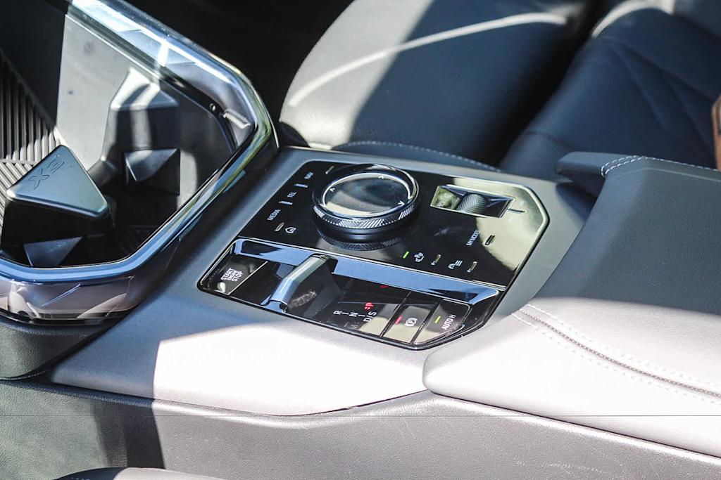Thumbnail: 2026 BMW X3 - 15