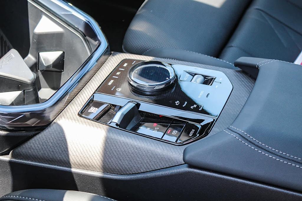 Thumbnail: 2026 BMW X3 - 15
