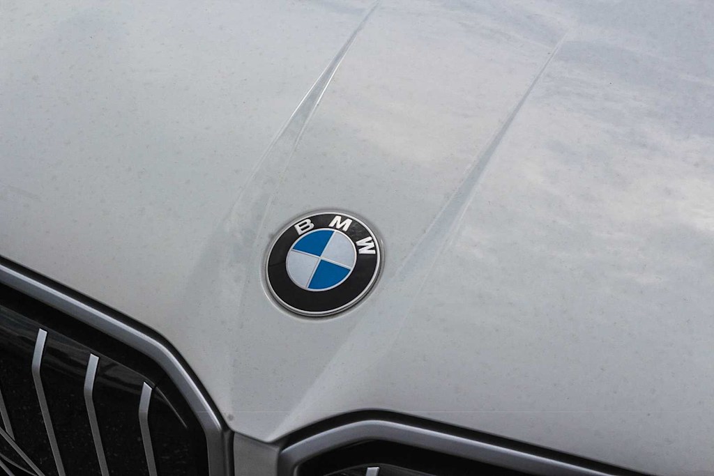 Thumbnail: 2026 BMW X3 - 21