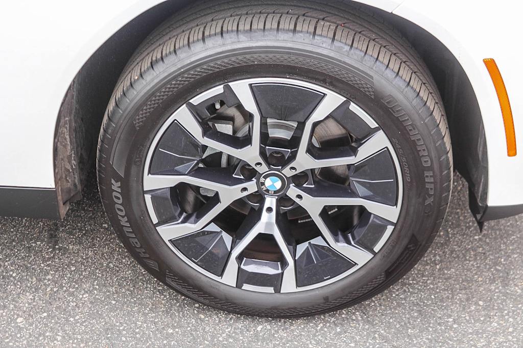 Thumbnail: 2026 BMW X3 - 21