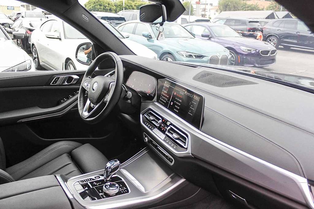 Thumbnail: 2022 BMW X5 - 12
