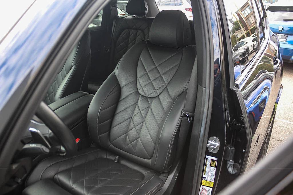 Thumbnail: 2023 BMW X5 - 10
