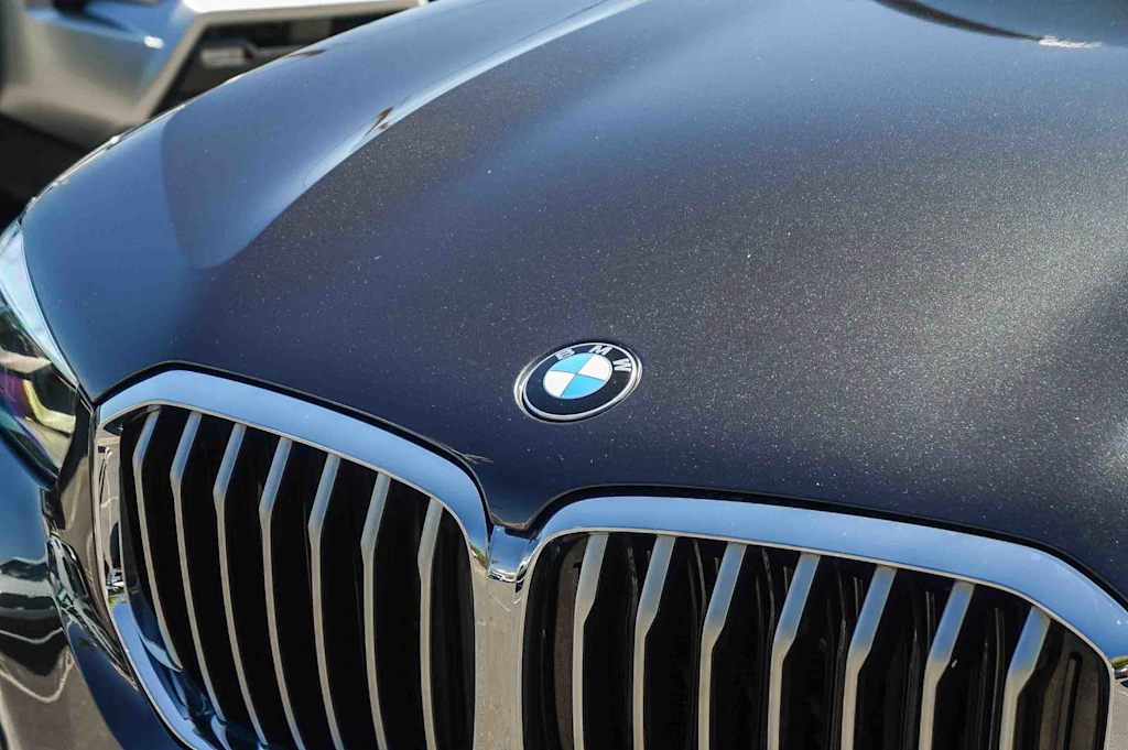 Thumbnail: 2023 BMW X5 - 6