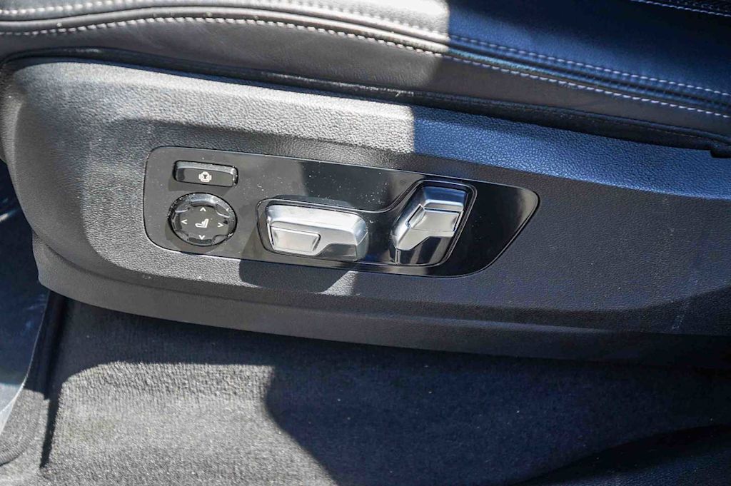 Thumbnail: 2023 BMW X5 - 27