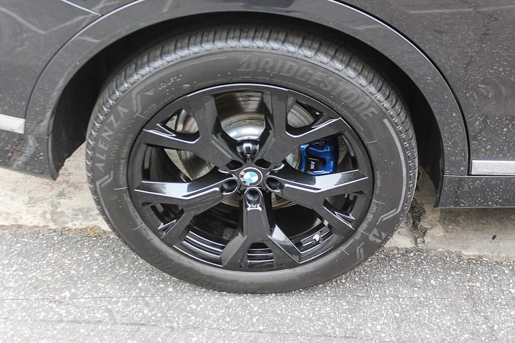Thumbnail: 2022 BMW X7 - 7